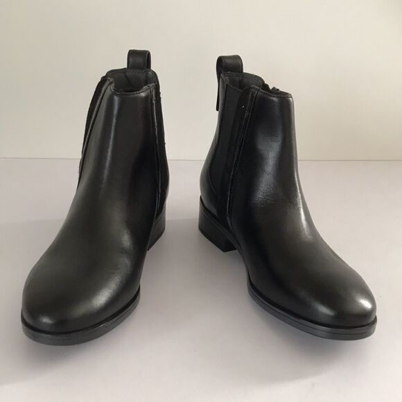 Rockport  Larkyn Chelsea Leather Ankle Boots - Picture 3 of 8